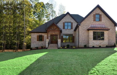 Lamb & Peeples Builders builds quality custom homes in Stokesdale and Oak Ridge NC